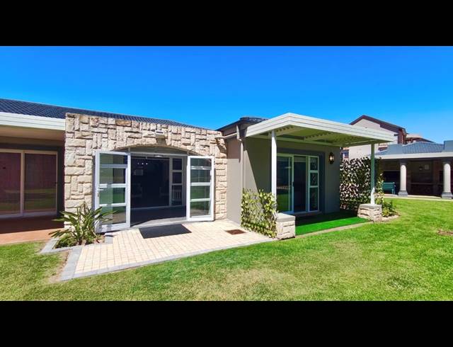 3 bed property to rent in VOOR BAY